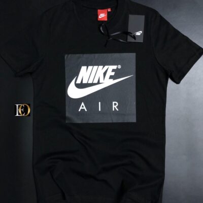 Nike T-Shirt-Black